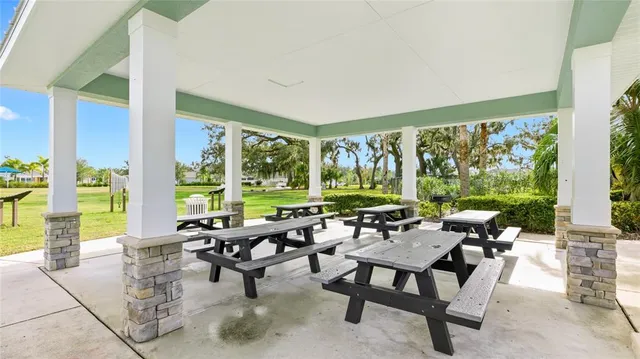 $599,990 | 3911 Woodmont Drive, Parrish, FL 34219