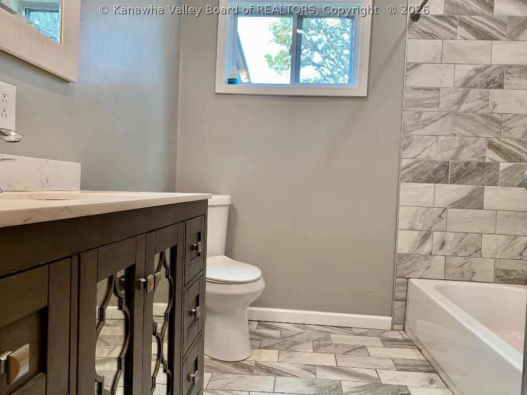 4645 Riverside Drive Huntington, WV 25705 - Photo 17 of 31 Gallery Image 17