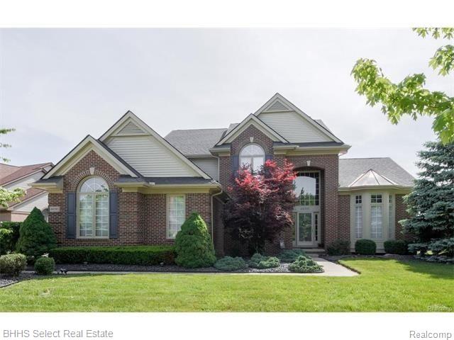 48391 Inveraray Road Canton, MI 48188 - Photo 2 of 41 GetMedia (40).jpg