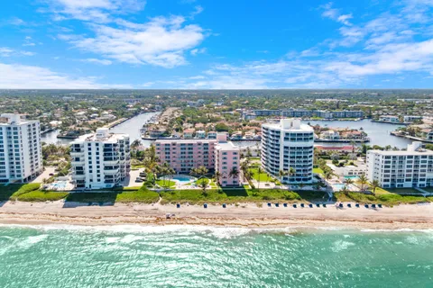 $720,000 | 2921 South Ocean Boulevard, Unit 204, Highland Beach, FL 33487