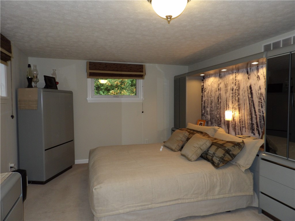 6416 Ann Lee Drive Huron, NY 14516 - Photo 10 of 24 First floor master bedroom