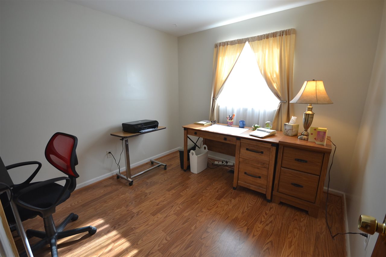 622 Springbrook Road Fort Wayne, IN 46825 - Photo 11 of 17 Gallery Image 11