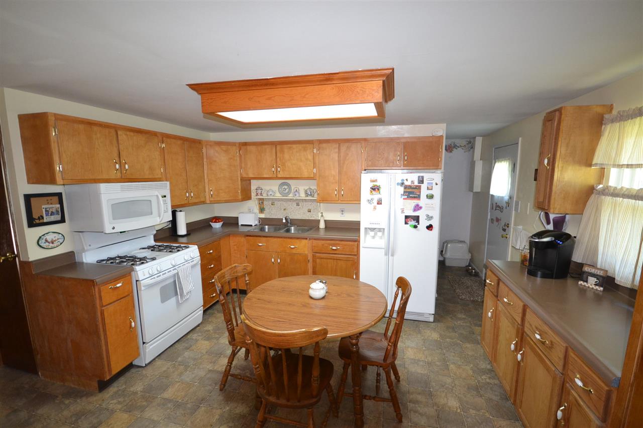 622 Springbrook Road Fort Wayne, IN 46825 - Photo 5 of 17 Gallery Image 5