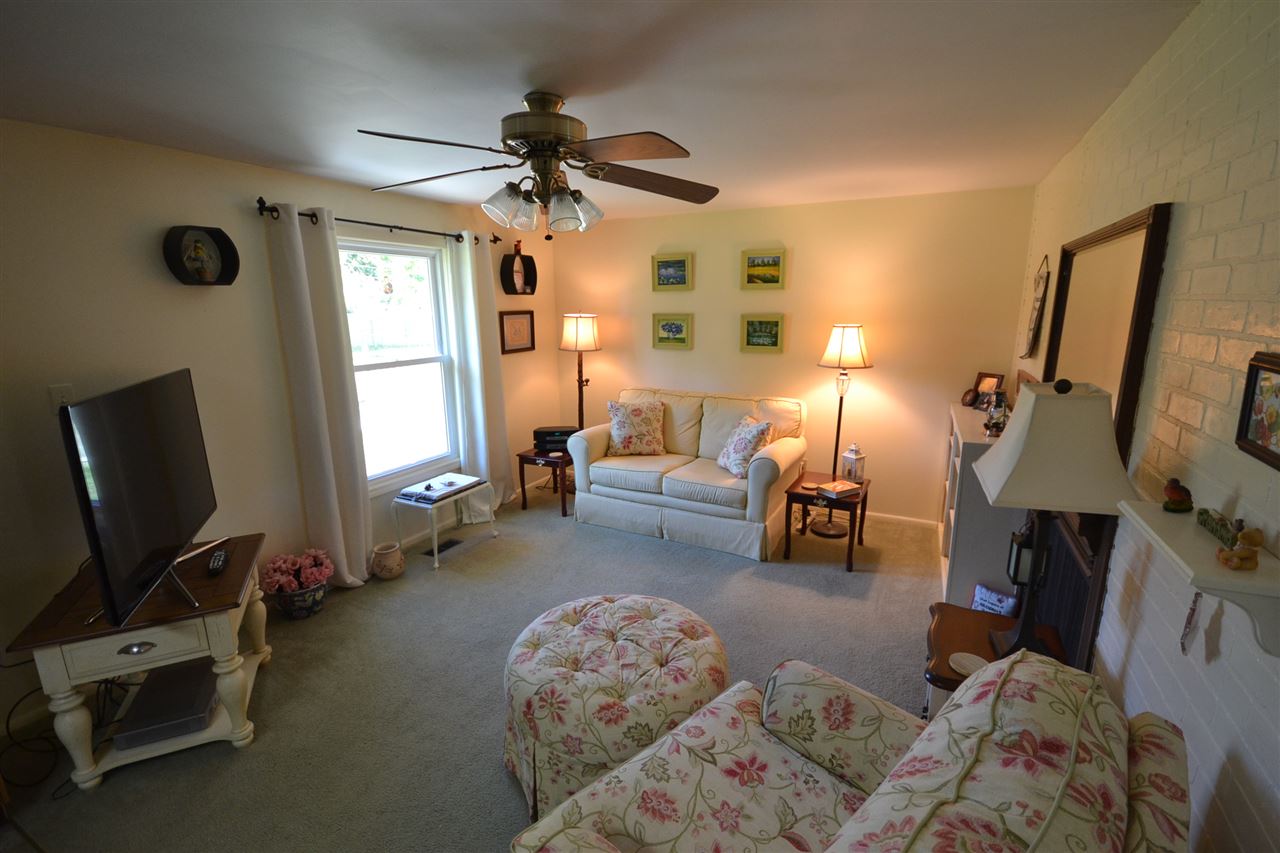 622 Springbrook Road Fort Wayne, IN 46825 - Photo 6 of 17 Gallery Image 6