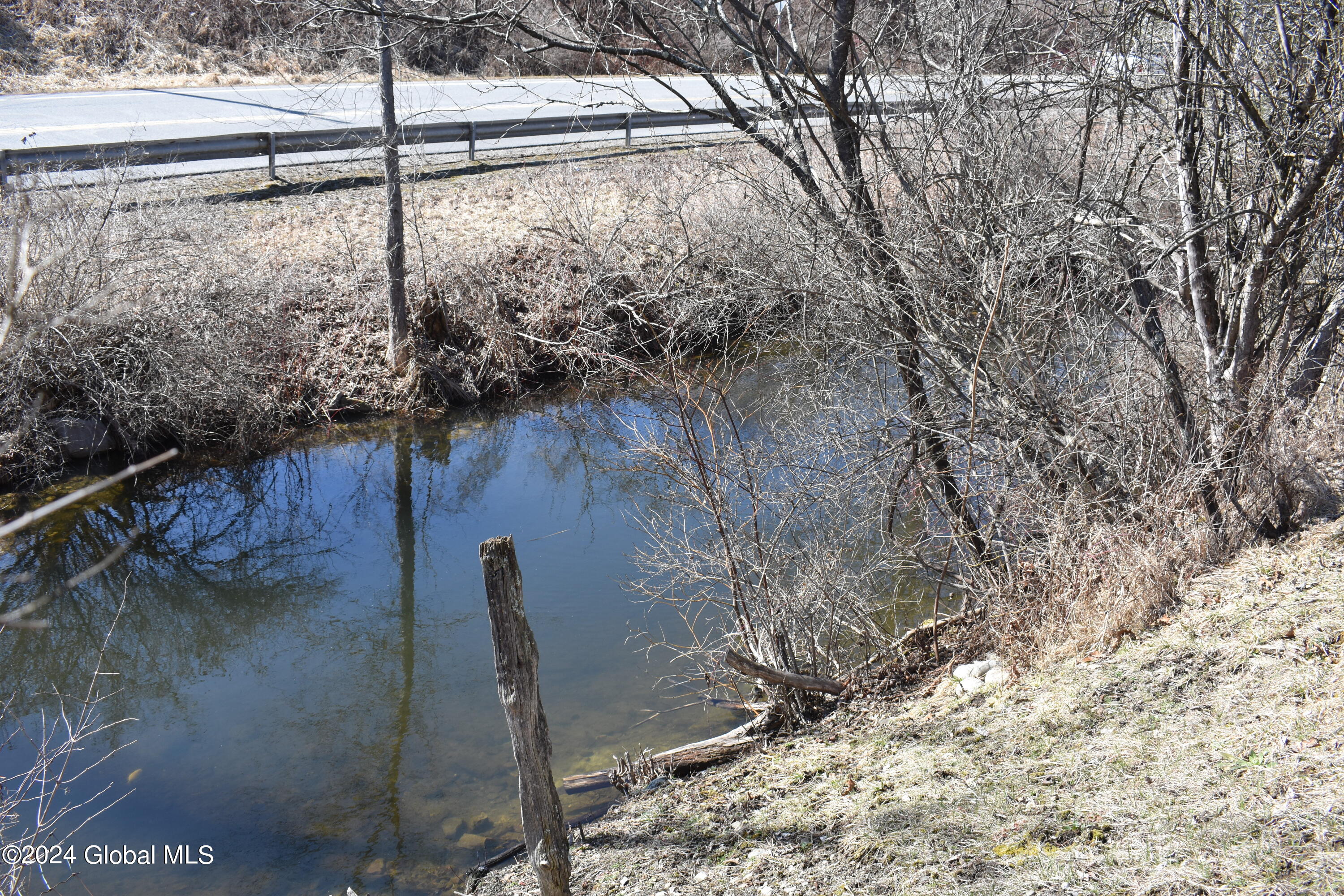712 County Rte 49 Cossayuna, NY 12823 - Photo 29 of 33 DSC_0205