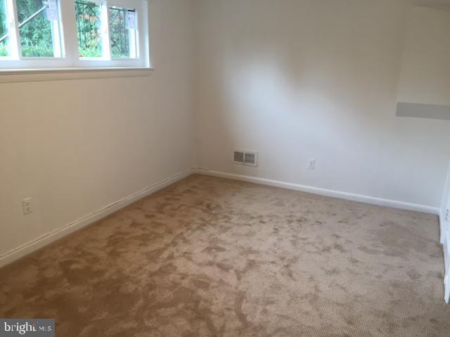 9301 Kirkdale Road Bethesda, MD 20817 - Photo 12 of 16 Bedroom