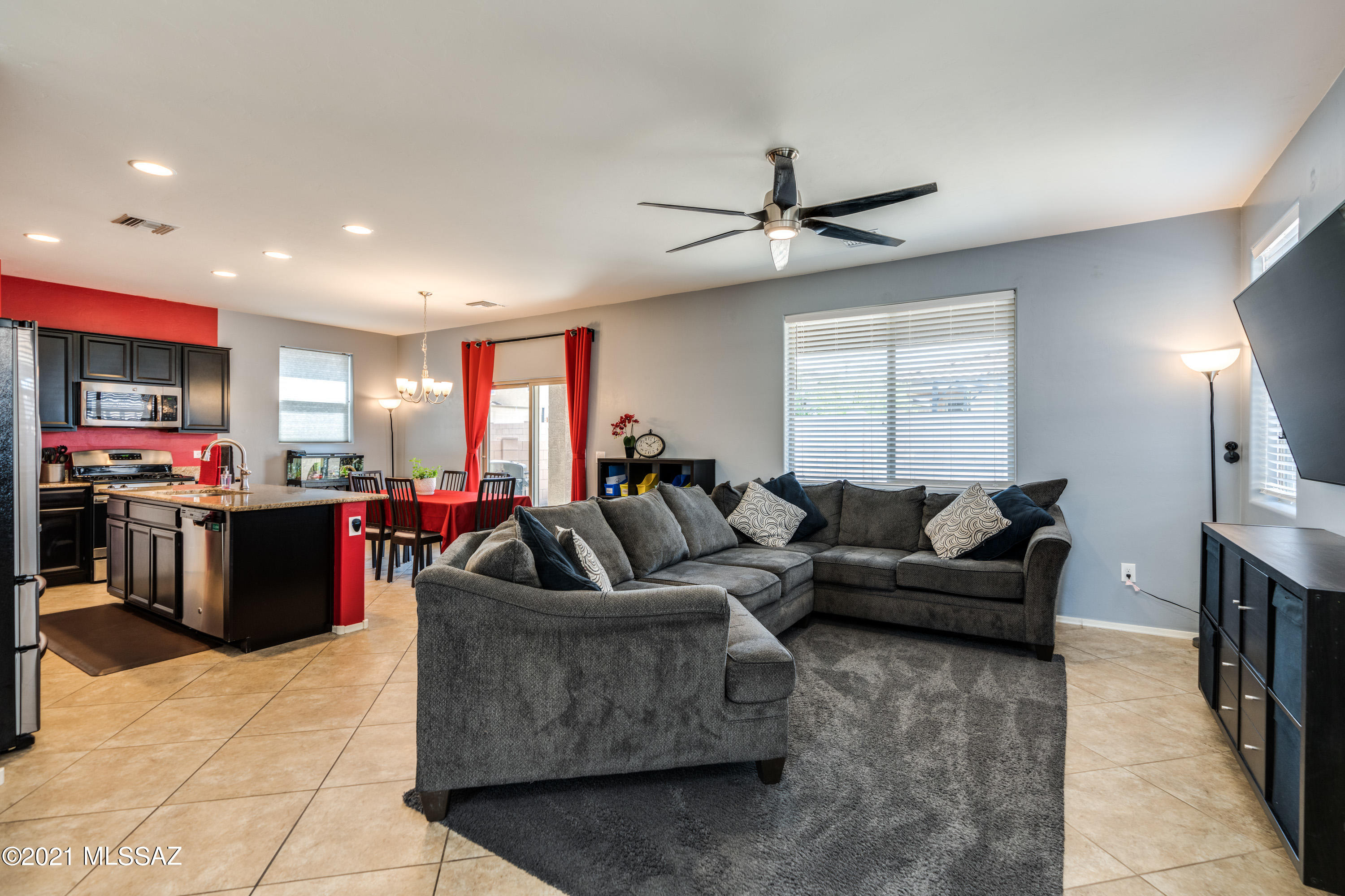 6772 Neptune Cove Road Tucson, AZ 85756 - Photo 5 of 41 Gallery Image 5