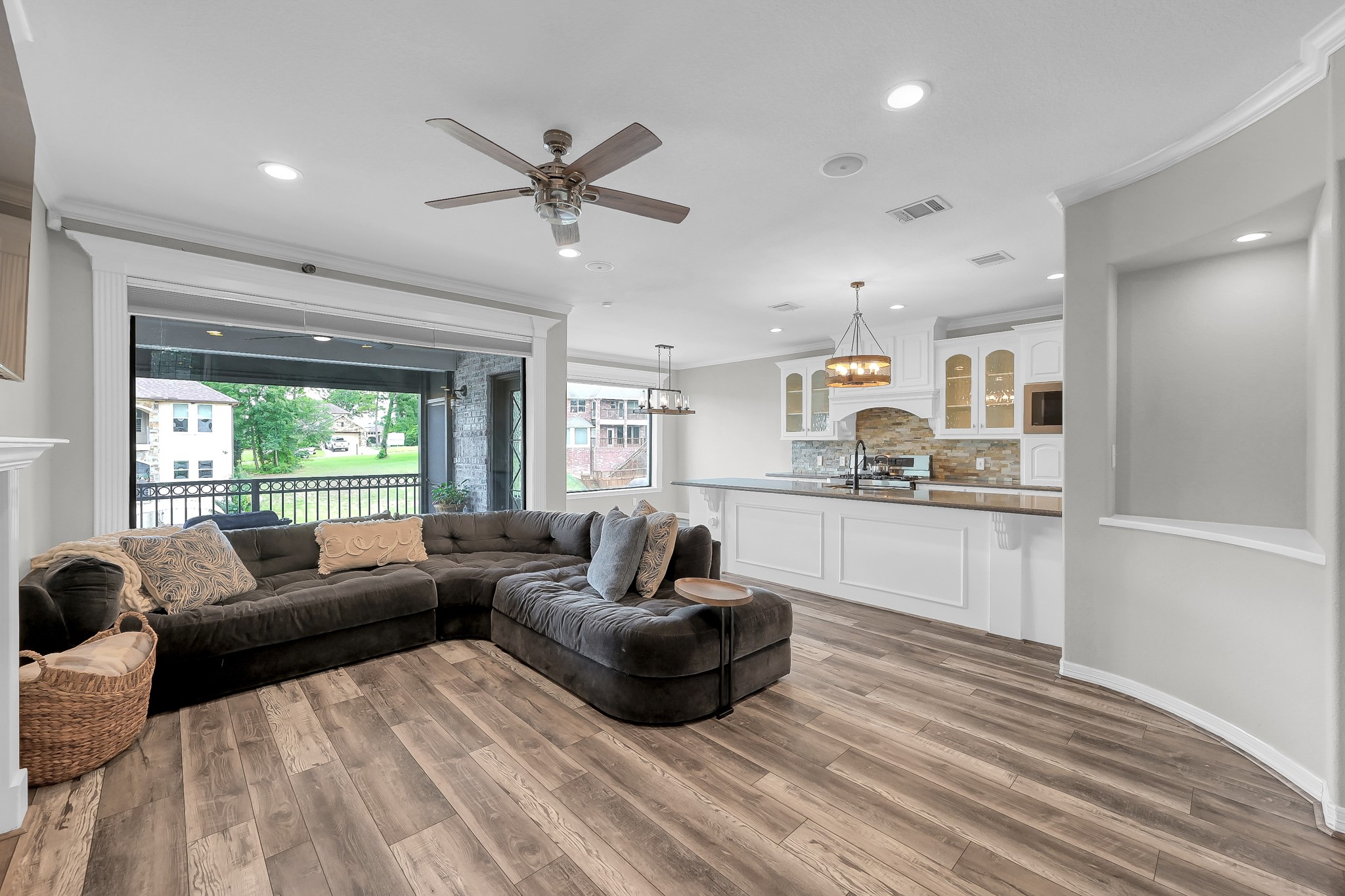 12394 Pebble View Drive Conroe, TX 77304 - Photo 10 of 49 a living room with furniture and a large window