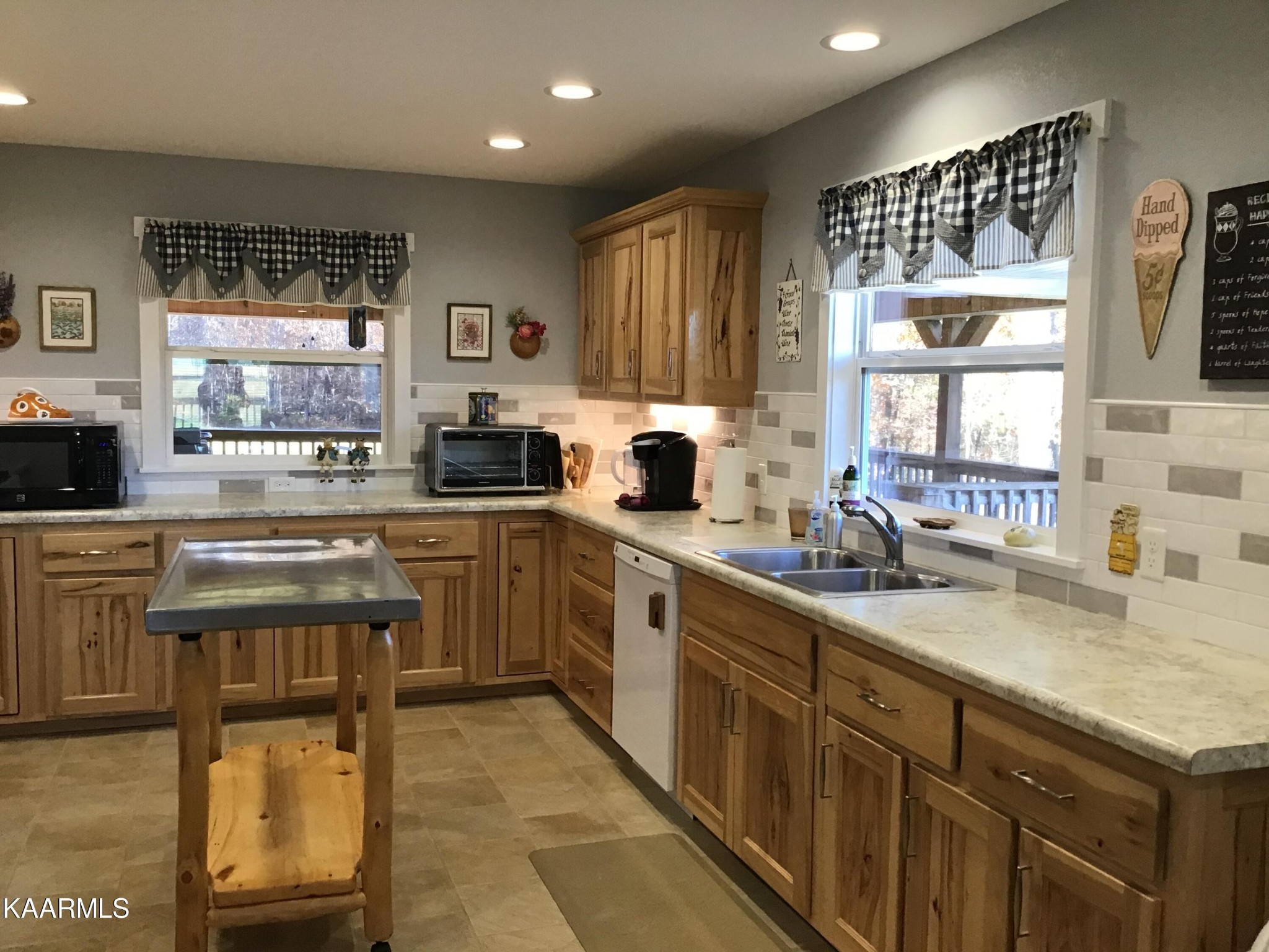 5285 Red Road Crossville, TN 38572 - Photo 5 of 48 Gallery Image 5