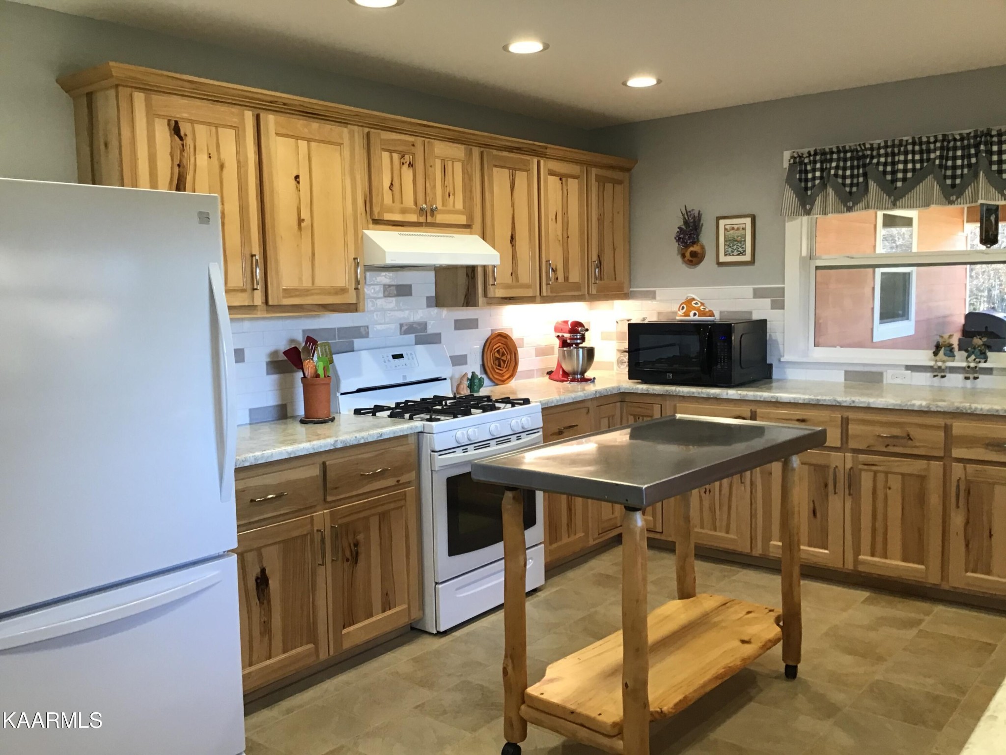 5285 Red Road Crossville, TN 38572 - Photo 6 of 48 Gallery Image 6