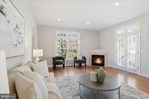 $1,249,000 | 1633 South Taylor Street, Arlington, VA 22204