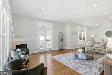 $1,249,000 | 1633 South Taylor Street, Arlington, VA 22204