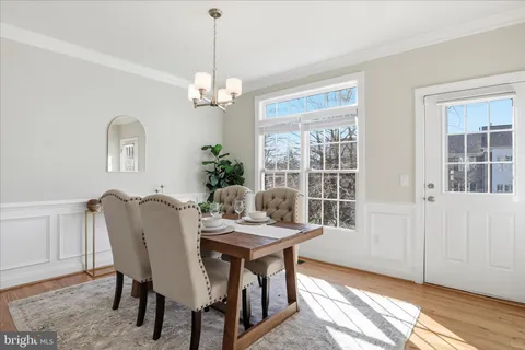 $1,249,000 | 1633 South Taylor Street, Arlington, VA 22204