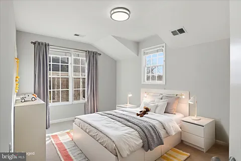 $1,249,000 | 1633 South Taylor Street, Arlington, VA 22204