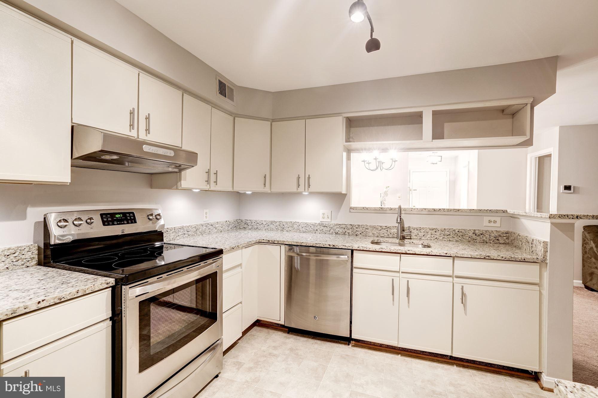 2233 Lovedale Lane, Unit 410A Reston, VA 20191 - Photo 5 of 24 Kitchen