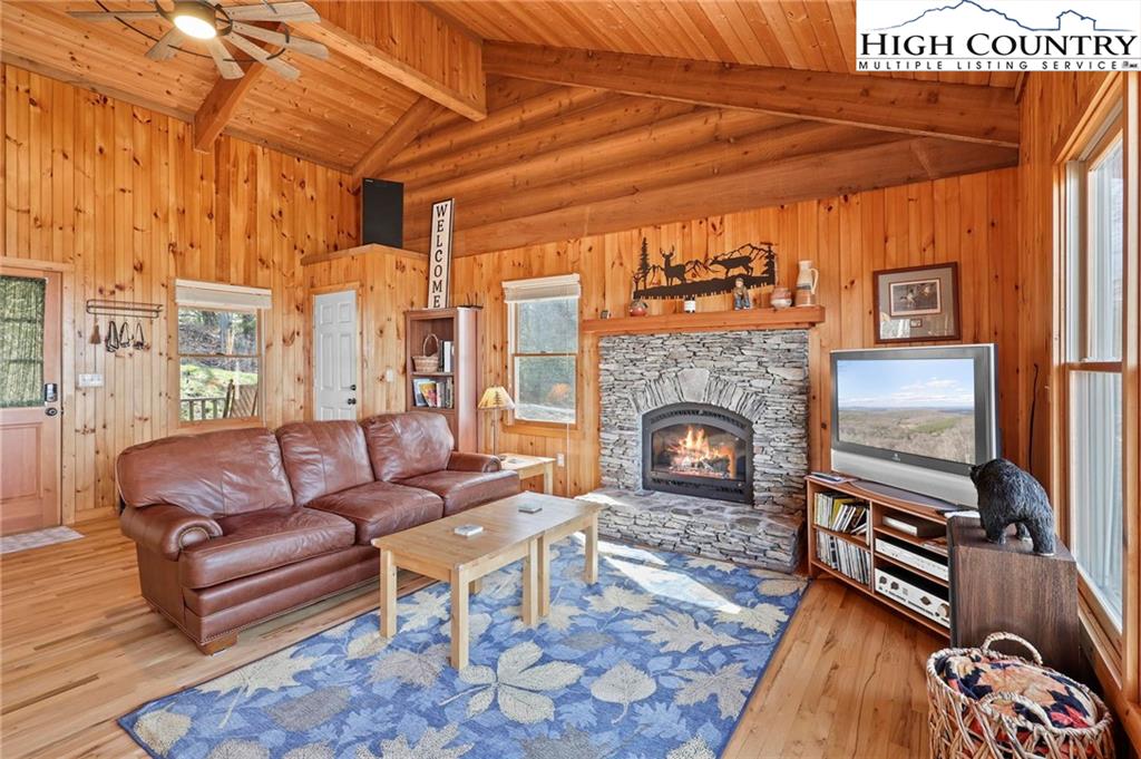 3307 Air Bellows Gap Road Sparta, NC 28675 - Photo 4 of 38 Gallery Image 4