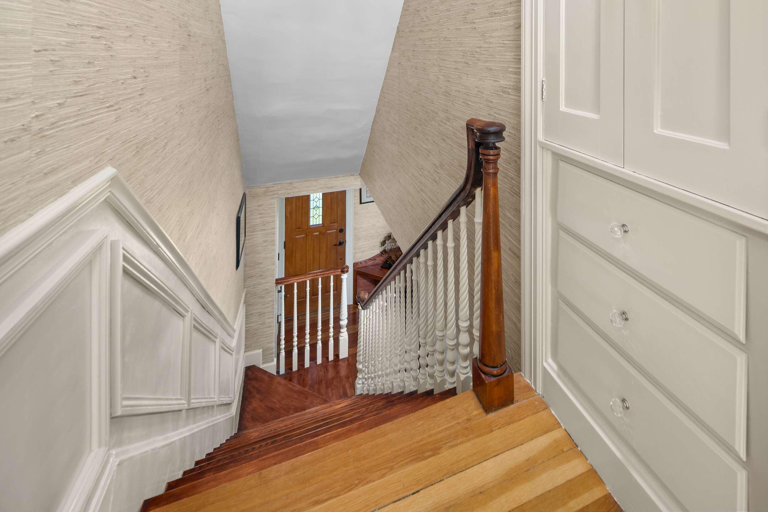 152 York Street York, ME 03909 - Photo 27 of 42 Stairway