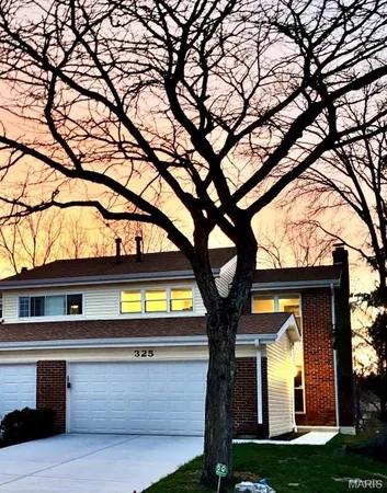$289,900 | 325 Fox Village Court, Ballwin, MO 63021