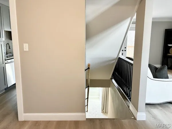 $289,900 | 325 Fox Village Court, Ballwin, MO 63021