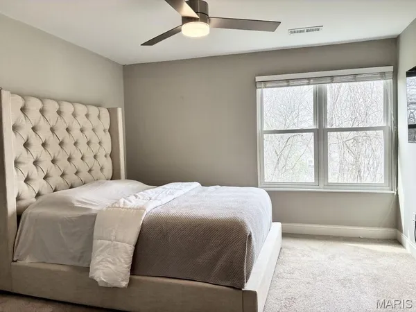 $289,900 | 325 Fox Village Court, Ballwin, MO 63021