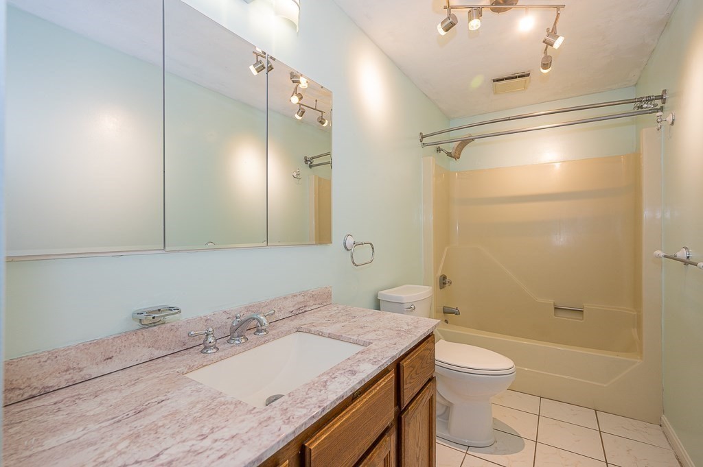 53 Larned Road Oxford, MA 01540 - Photo 16 of 34 Gallery Image 16