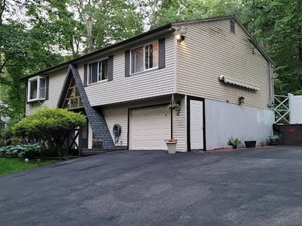 53 Larned Road Oxford, MA 01540 - Photo 2 of 34 Gallery Image 2