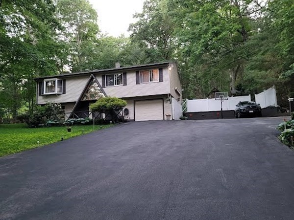 53 Larned Road Oxford, MA 01540 - Photo 3 of 34 Gallery Image 3
