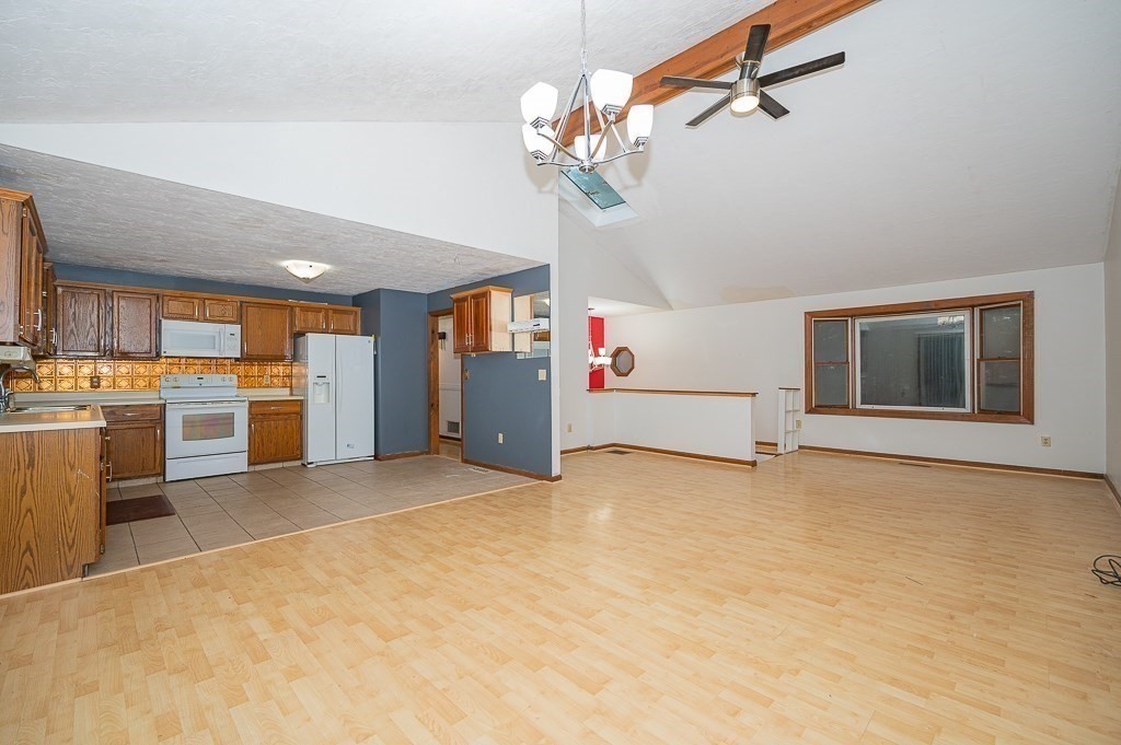 53 Larned Road Oxford, MA 01540 - Photo 10 of 34 Gallery Image 10