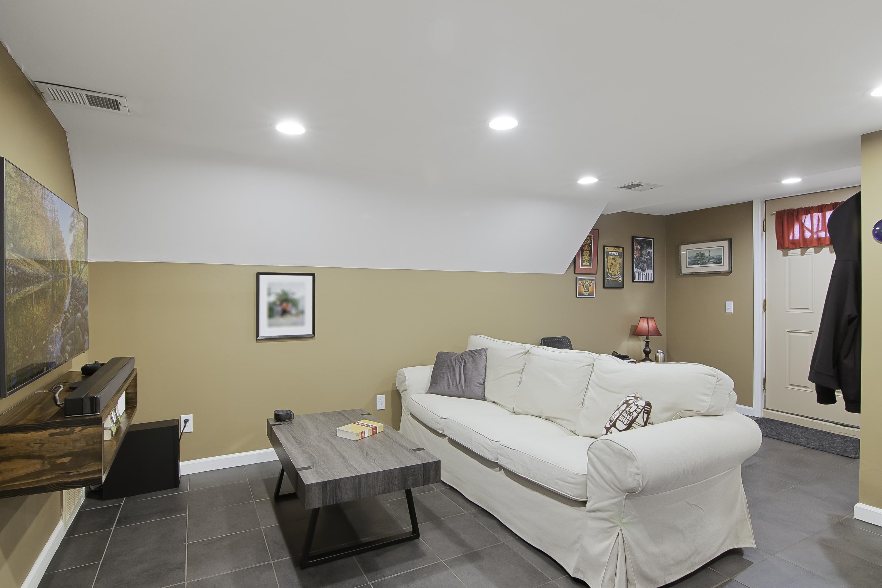 102 Beech Street Kearny, NJ 07032 - Photo 3 of 13