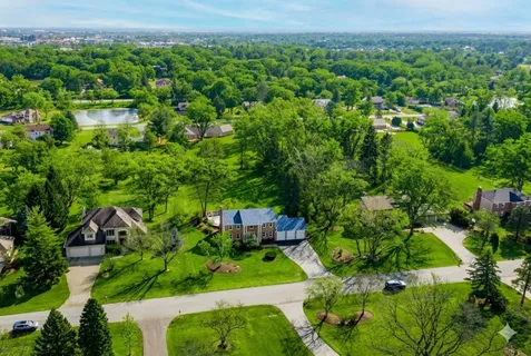 $615,000 | 25707 Eagle Drive, Mundelein, IL 60060