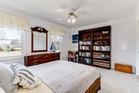 $615,000 | 25707 Eagle Drive, Mundelein, IL 60060