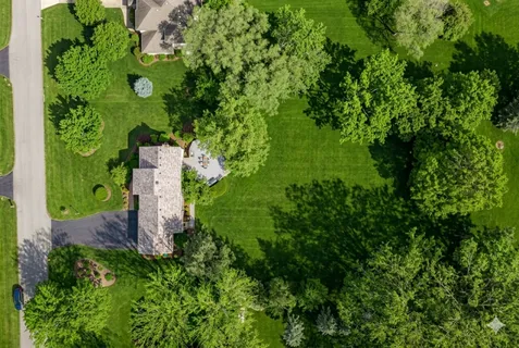 $615,000 | 25707 Eagle Drive, Mundelein, IL 60060