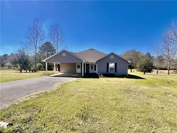 $220,000 | 320 Nickel Loop, Pineville, LA 71360