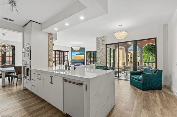 $725,000 | 8010 Via Sardinia Street, Unit 4204, Estero, FL 33928