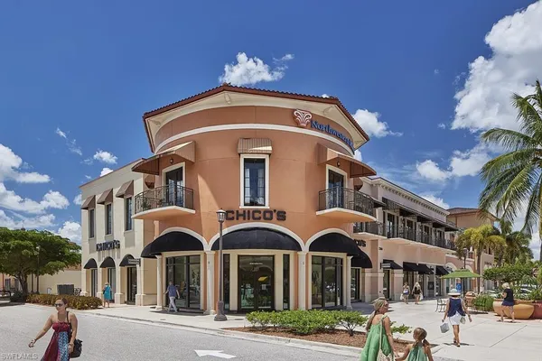 $725,000 | 8010 Via Sardinia Street, Unit 4204, Estero, FL 33928