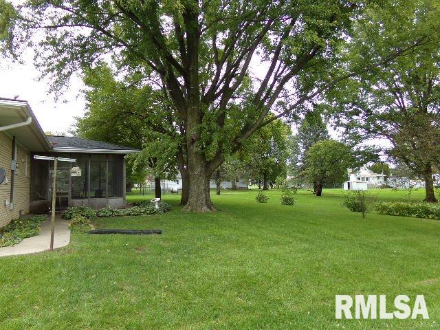 121 Locust Street Bennett, IA 52721 - Photo 17 of 20 Gallery Image 17