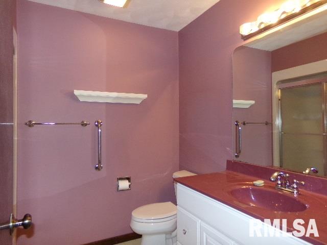 121 Locust Street Bennett, IA 52721 - Photo 10 of 20 Gallery Image 10