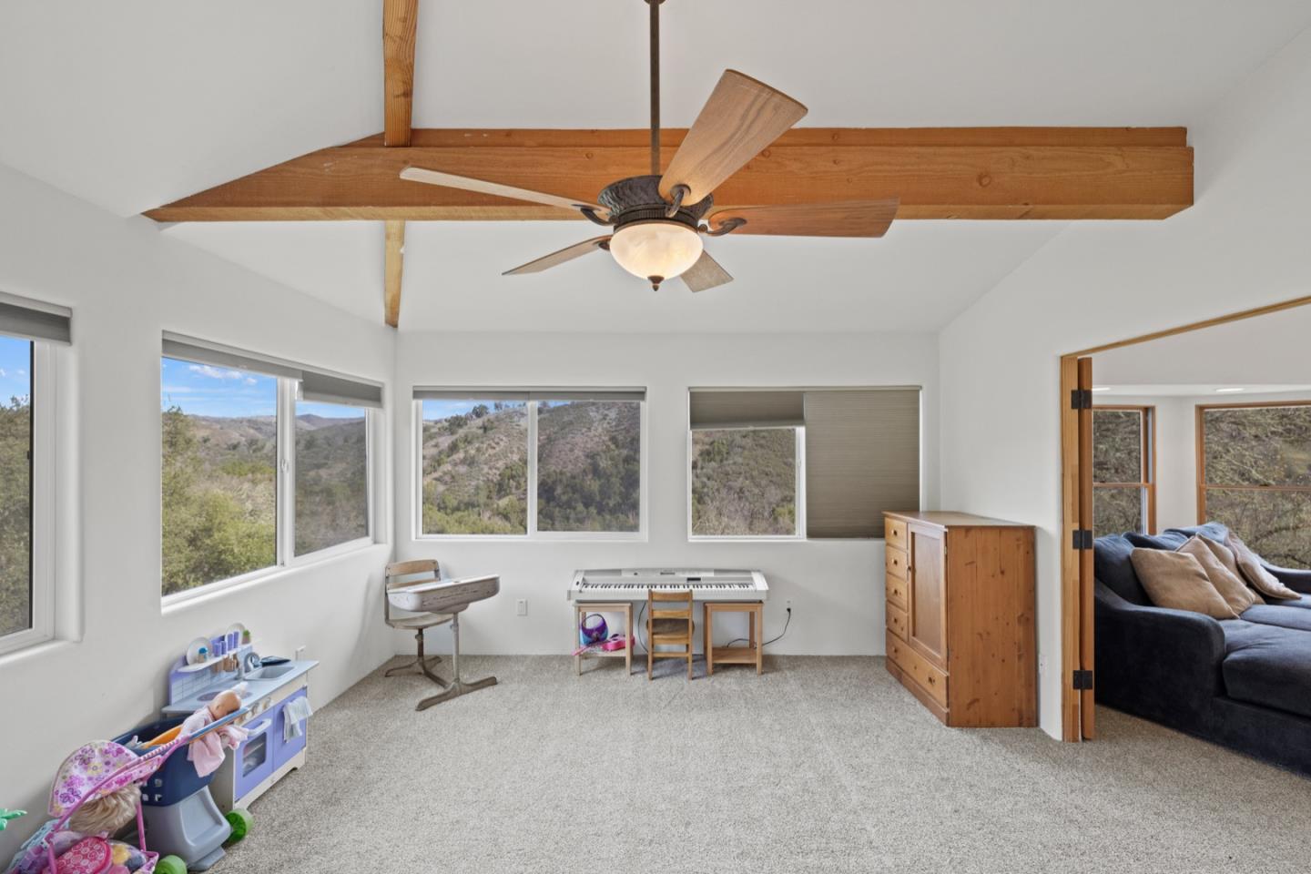 22125 Parrott Ranch Road Carmel Valley, CA 93924 - Photo 22 of 62 Gallery Image 22