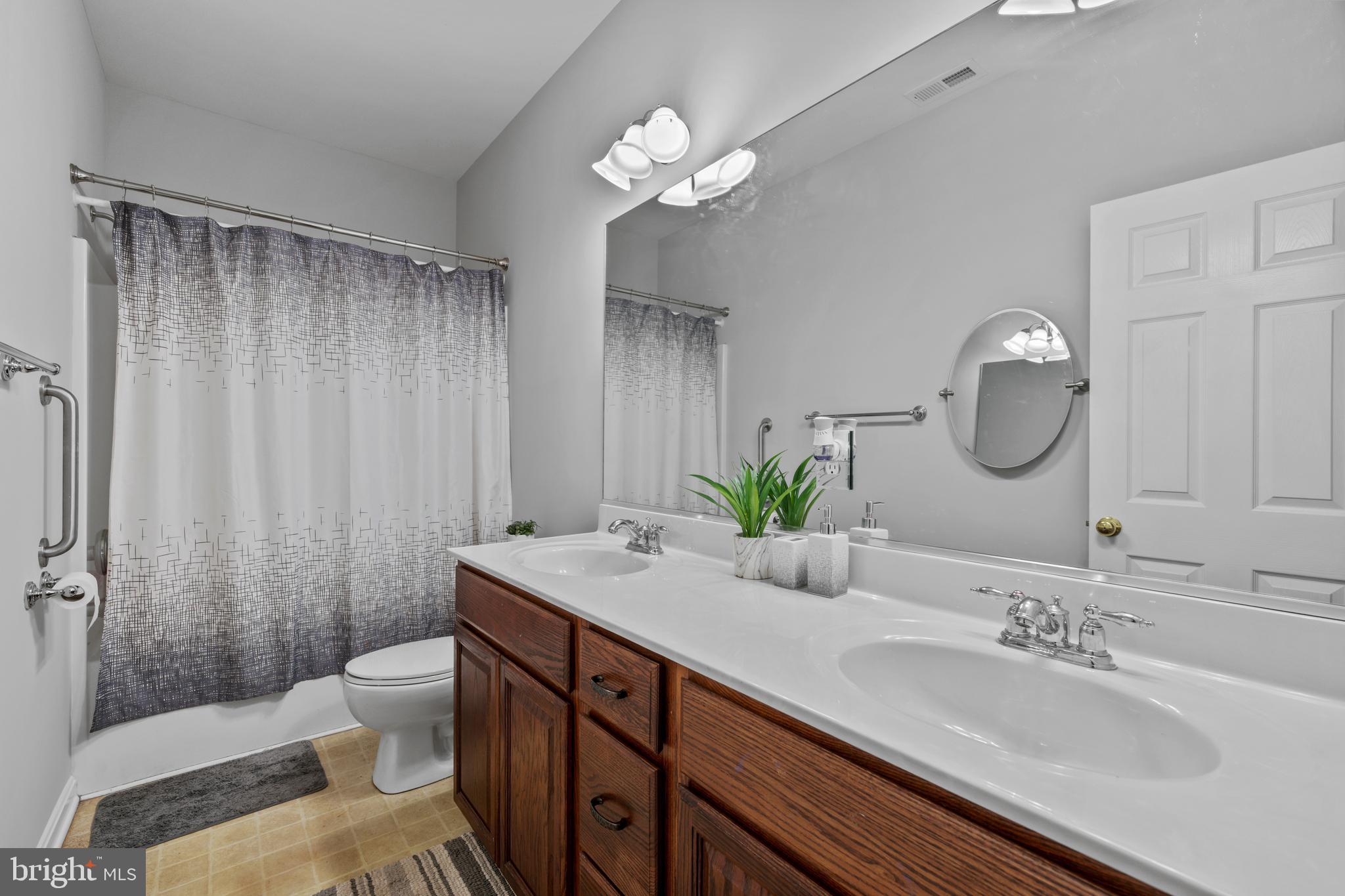 10333 Strawberry Point Delmar, DE 19940 - Photo 29 of 34 BATHROOM #3