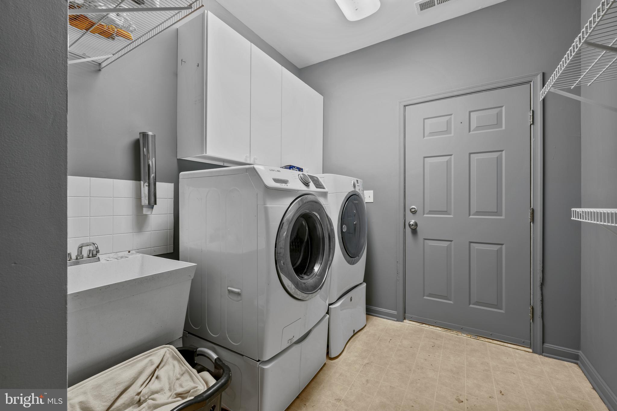 10333 Strawberry Point Delmar, DE 19940 - Photo 34 of 34 LAUNDRY ROOM, GARAGE ENTRY