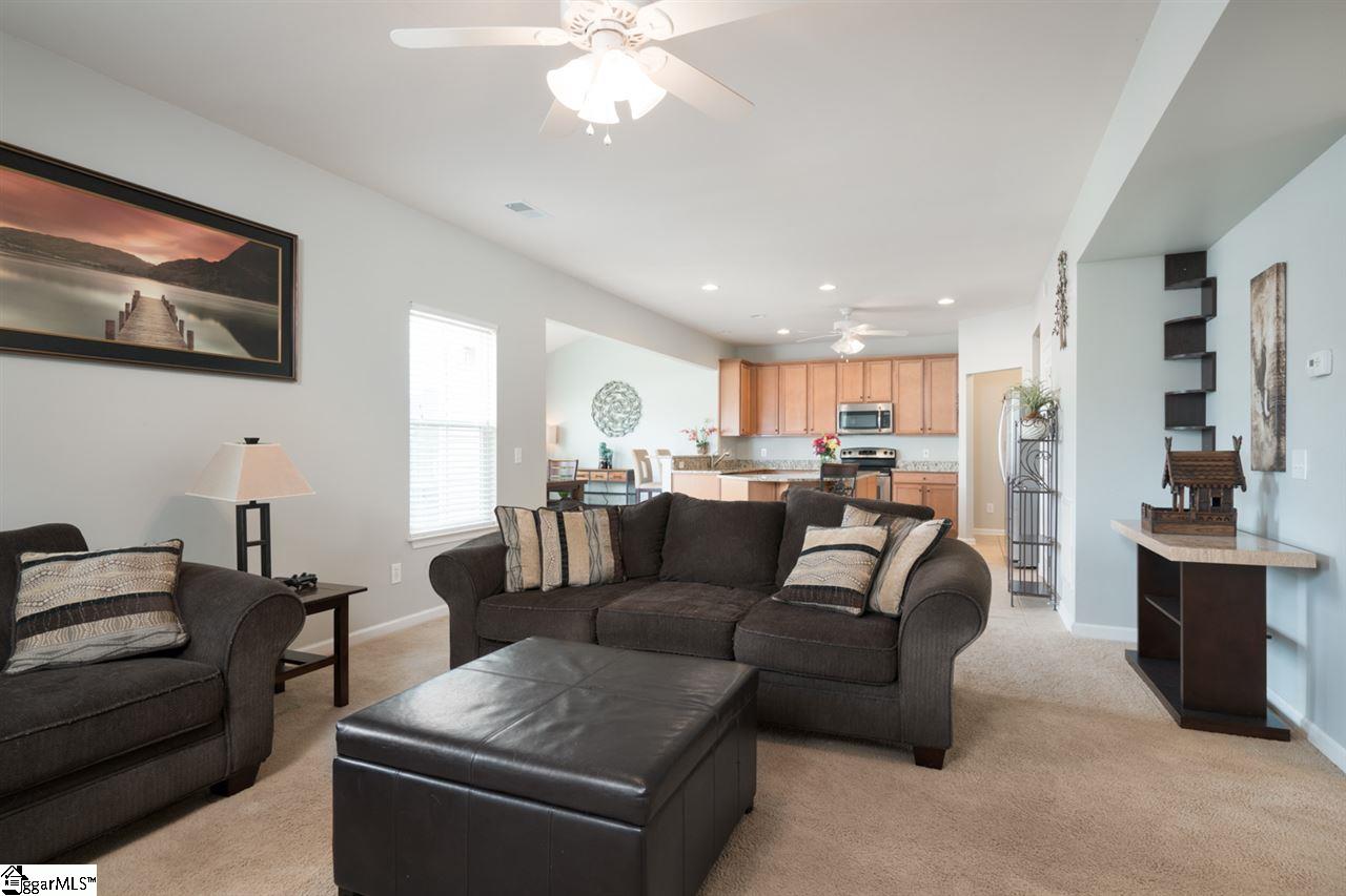 203 Shale Court Greenville, SC 29607 - Photo 6 of 25 Gallery Image 6