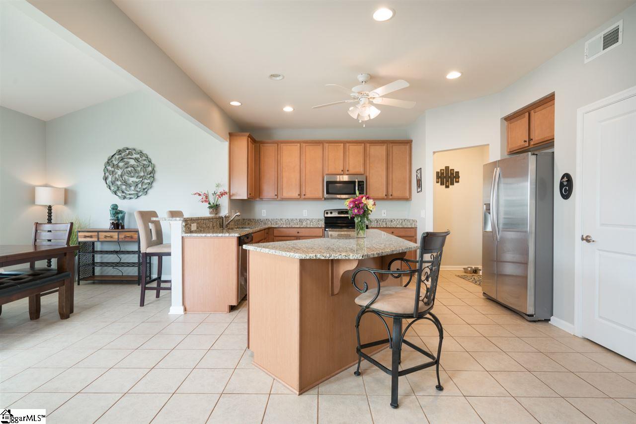 203 Shale Court Greenville, SC 29607 - Photo 7 of 25 Gallery Image 7