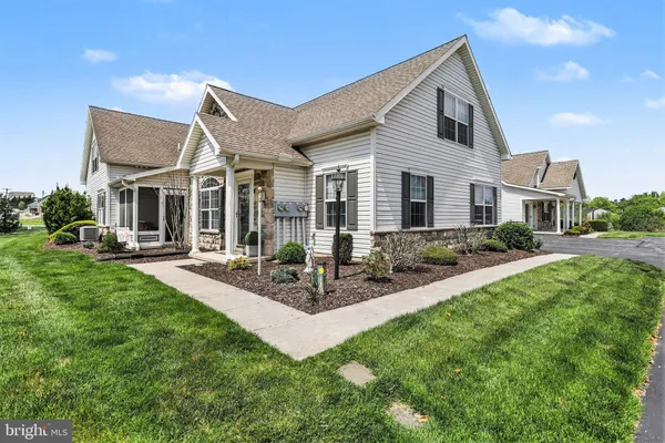 $295,000 | 67 South Alpine Drive, York, PA 17408