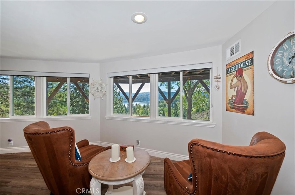 27550 North Bay Road Lake Arrowhead, CA 92352 - Photo 18 of 32 a living room with furniture and a window
