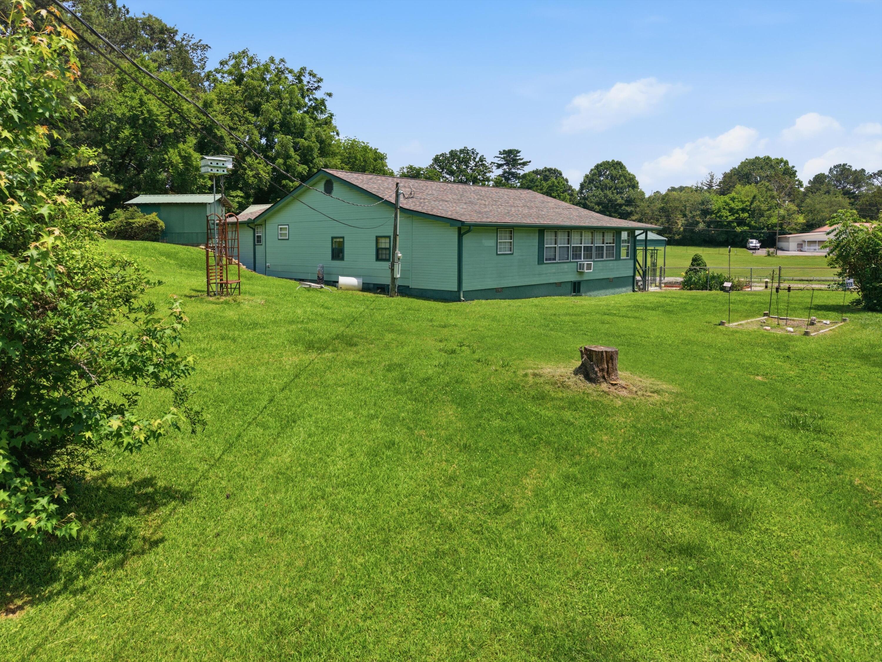 2588 Garretts Chapel Road Chickamauga, GA 30707 - Photo 36 of 43 36-2588GarrettsChapelRd-34