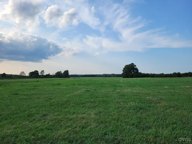 $65,000 | 3 3 Mile Point Road, Chaumont, NY 13622