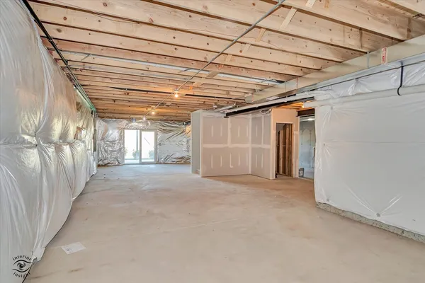 $844,000 | 16441 Kayla Drive, Lemont, IL 60439
