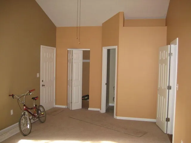 $499,950 | 6601 Leavenworth Road, Kansas City, KS 66104