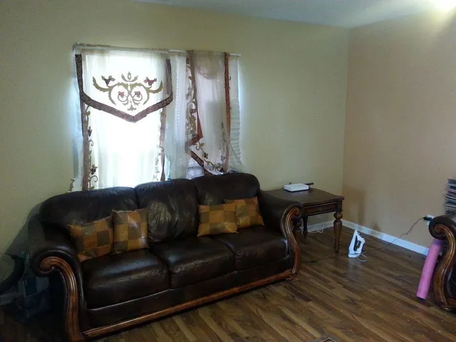 $499,950 | 6601 Leavenworth Road, Kansas City, KS 66104