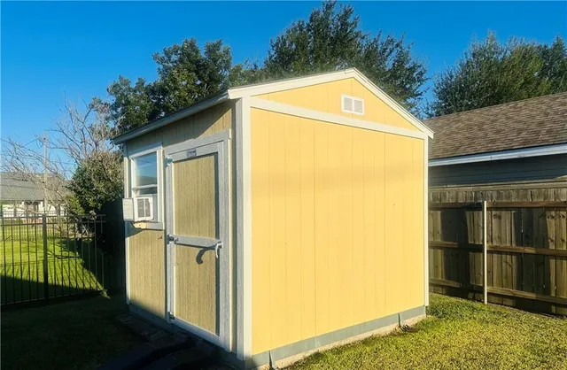 $300,000 | 720 North Ezidore Avenue, Gramercy, LA 70052